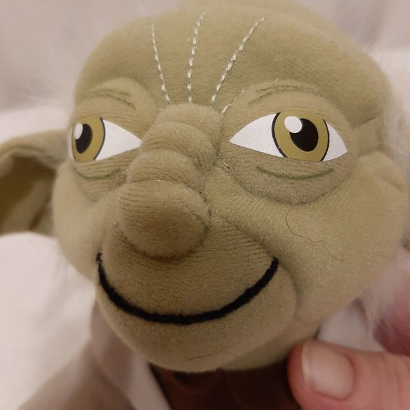 Star Wars Yoda With Lightsaber 7" Plush Stuffed Animal Toy Comic Images - Picture 12 of 16